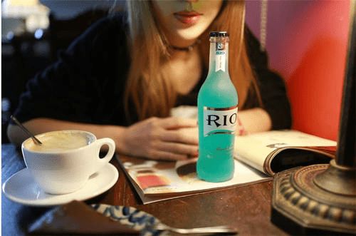 新茶飲時代 當青梅竹馬解不開的消費困局，遇見“小白”的零售解法